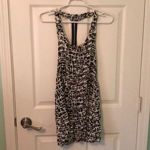 black and white patterned zipper dress